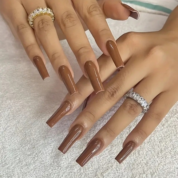 24 Pieces Fake Press On Nails - Picture 1 of 7
